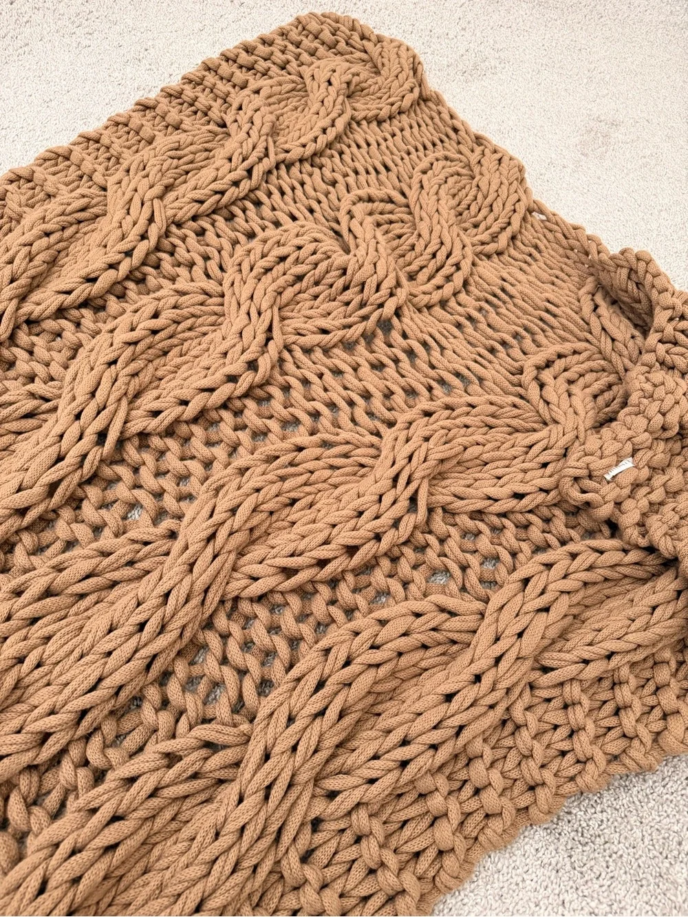 Pottery Barn Colossal Hand Knit Throw Blanket - Brown